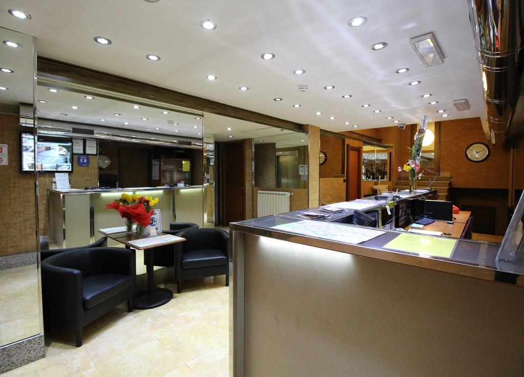 Candia Apartahotel 3*