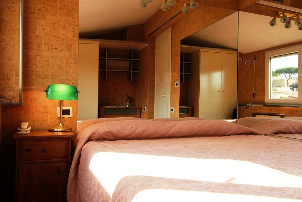 Candia 3* Roma